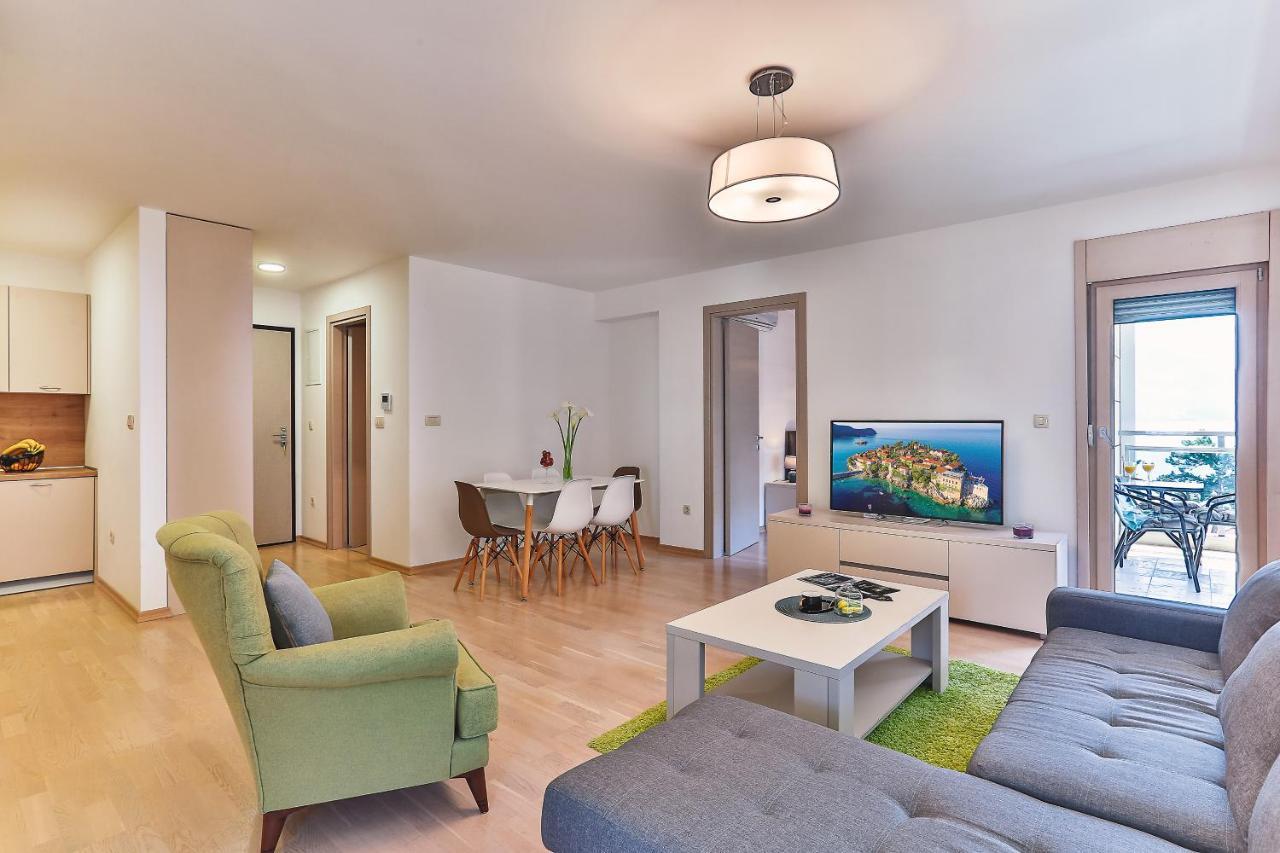 Luxury Fontana Apartments Будва Экстерьер фото