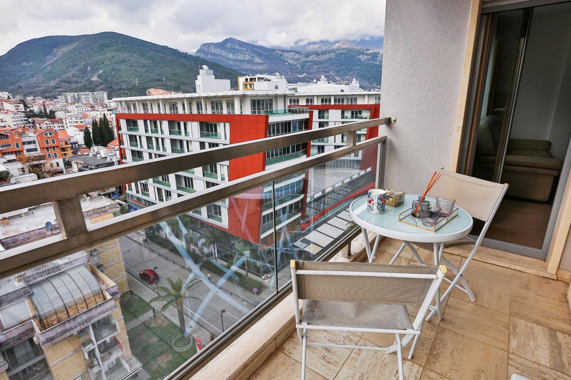 Luxury Fontana Apartments Будва Экстерьер фото