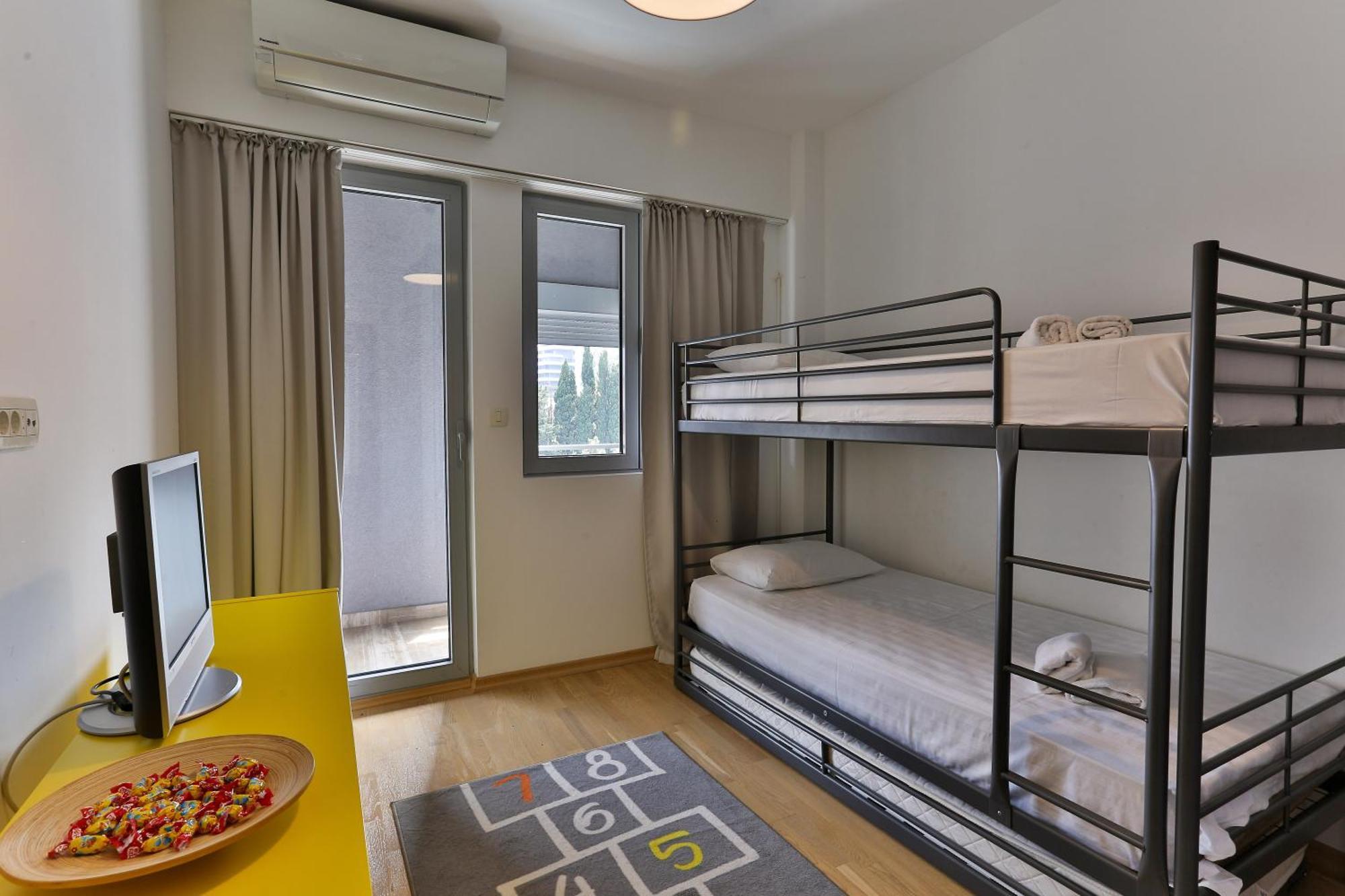 Luxury Fontana Apartments Будва Экстерьер фото