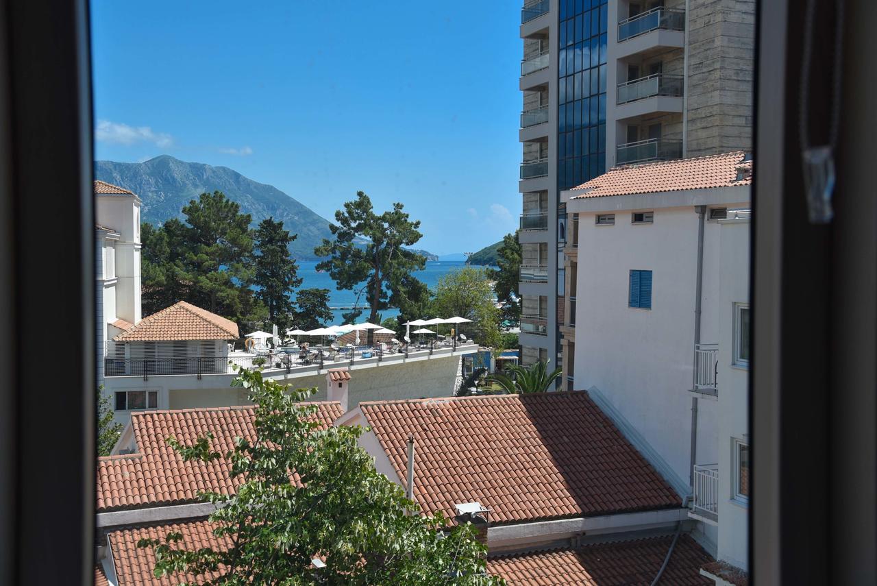 Luxury Fontana Apartments Будва Экстерьер фото